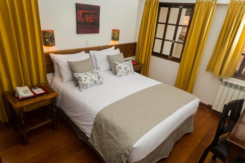 Room image 2